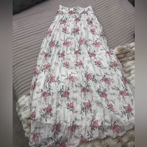 White and Pink Pleated A-line Maxi Skirt
